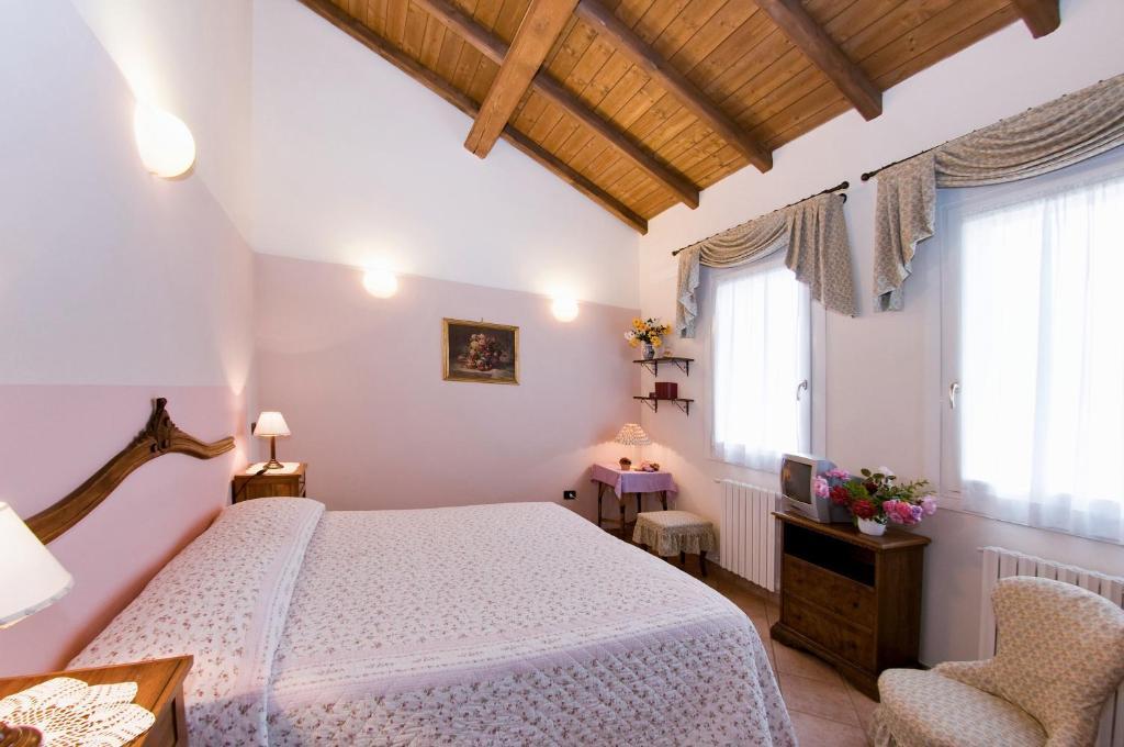 Agriturismo Alla Casella Ferrara Habitación foto